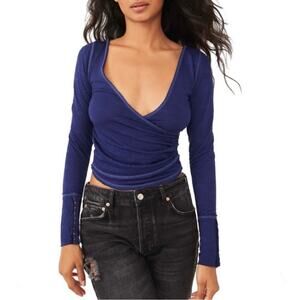 NWT! FREE PEOPLE Penny Plunge Neck Stretch Cotton Top Size Medium